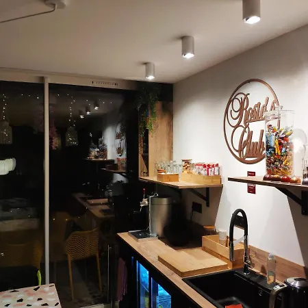 招待所 Rosie's Club 3*