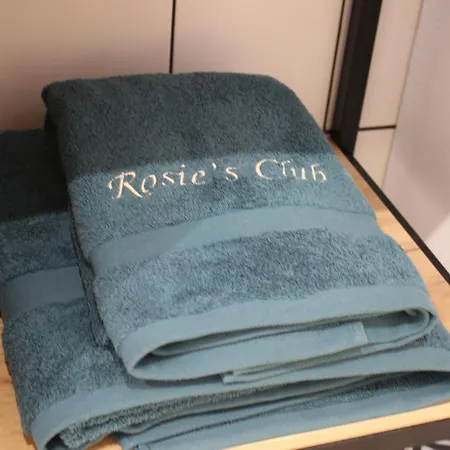 Rosie's Club * 阿雅克肖
