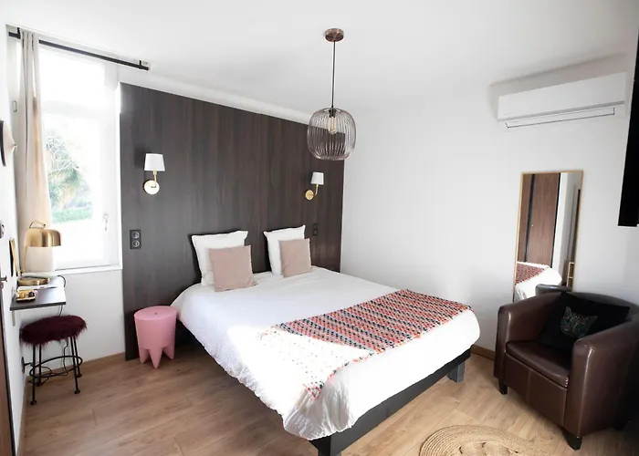 Guest house Rosie's Club 3*